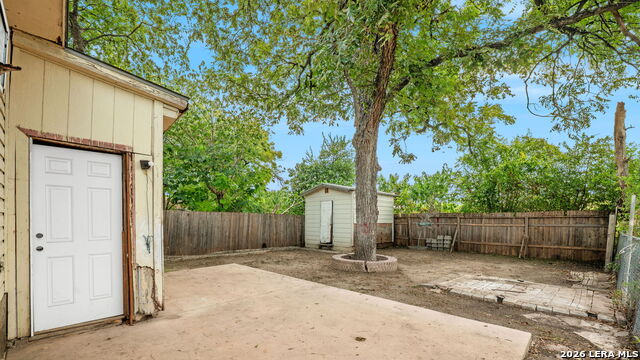 202 E Lubbock Property Photo 23