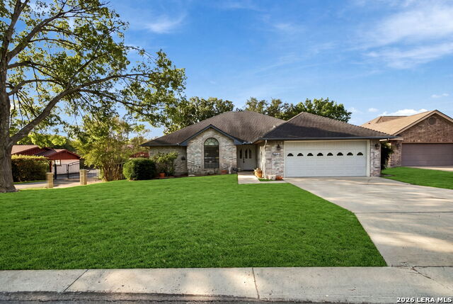 820 Northview Dr Property Photo 1