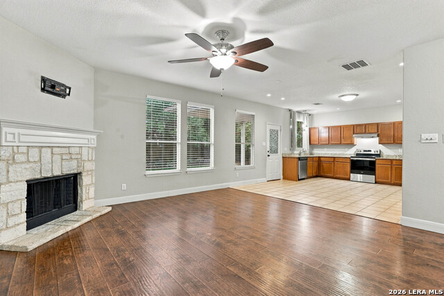 7738 Paraiso Cir Property Photo 10