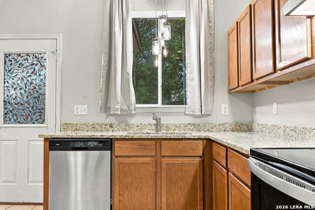 7738 Paraiso Cir Property Photo 14