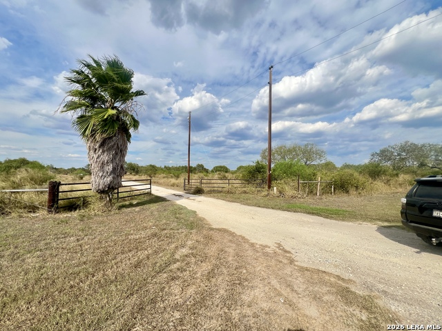 1264 Fm 797 Property Photo 2