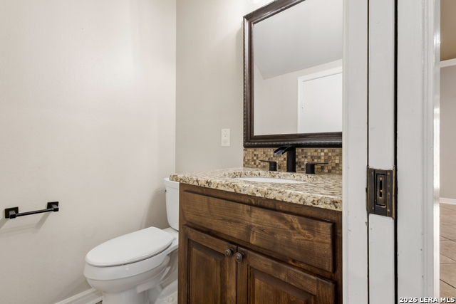 21534 Longwood Property Photo 6