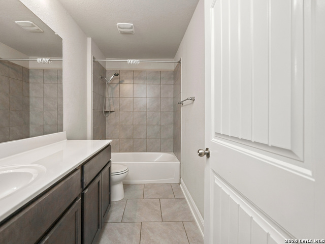 408 Blaze Moon Property Photo 35