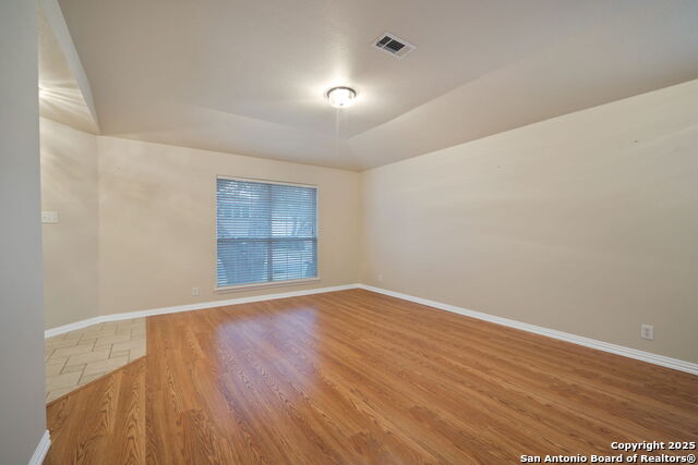 3625 Diamond Fls Property Photo 14