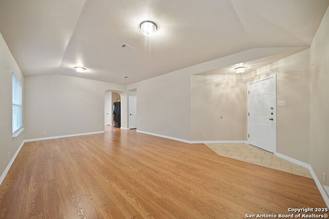 3625 Diamond Fls Property Photo 15