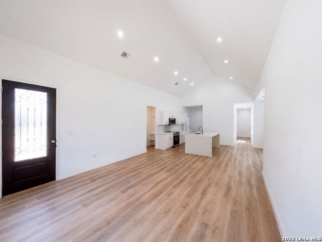 926 Joyce Marlene Property Photo 9