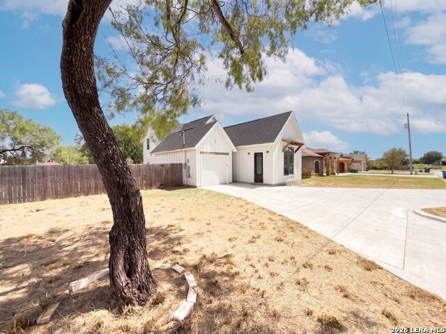 926 Joyce Marlene Property Photo 25