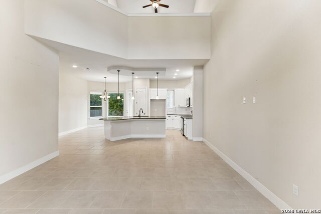 6622 Comanche Post Property Photo 4
