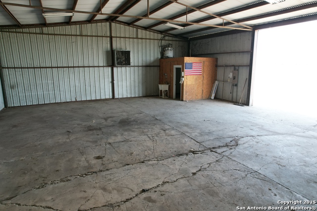 156 Shale Property Photo 5