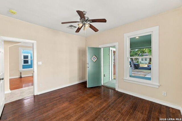1122 W Mulberry Property Photo 13