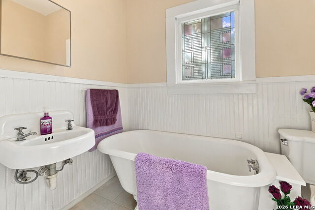 1122 W Mulberry Property Photo 18
