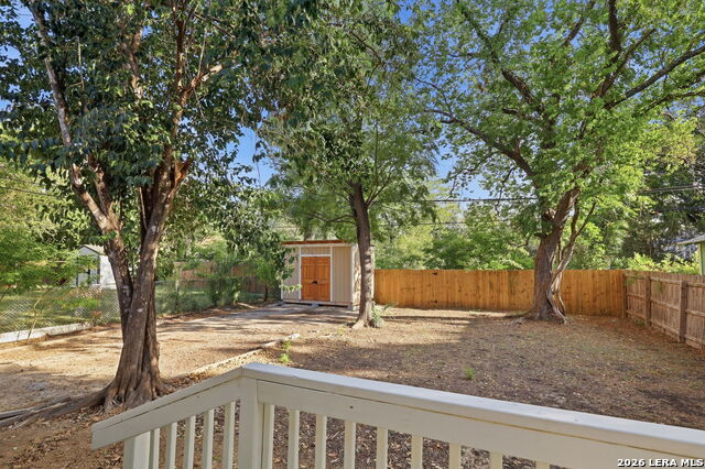 1122 W Mulberry Property Photo 21