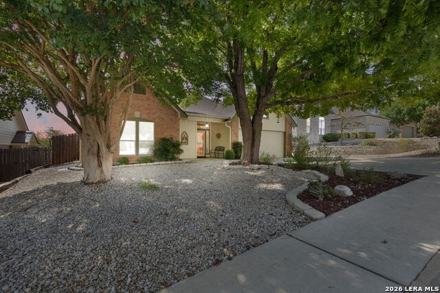 707 OAK HOLLOW DR Property Photo 1