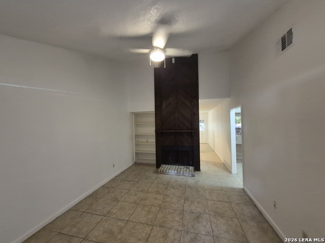 13136 Los Espanada St Property Photo 3