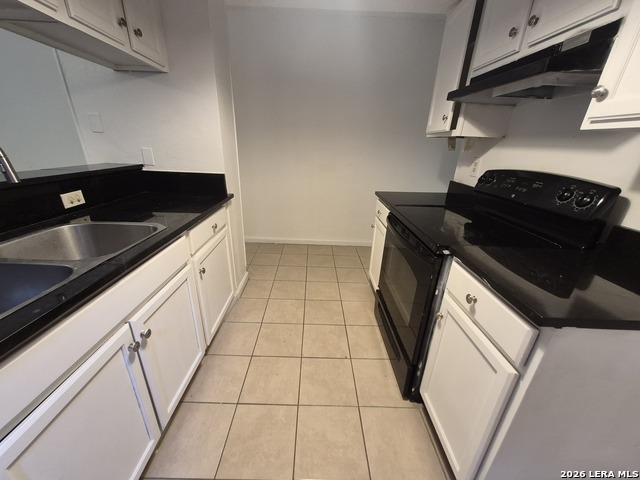 13136 Los Espanada St Property Photo 11