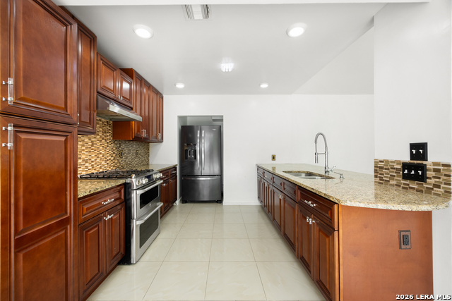 8218 Dawnwood Dr Property Photo 10