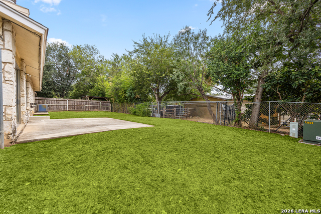 8218 Dawnwood Dr Property Photo 35
