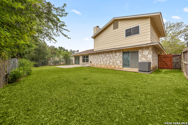 8218 Dawnwood Dr Property Photo 40