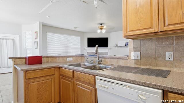 1007 Water Lily Property Photo 13