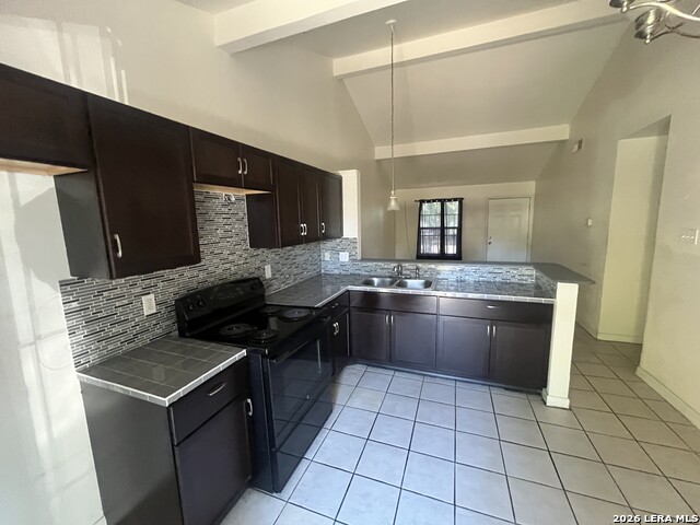 5919 Fairmeade St Property Photo 2