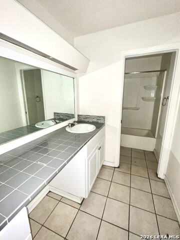 5919 Fairmeade St Property Photo 3