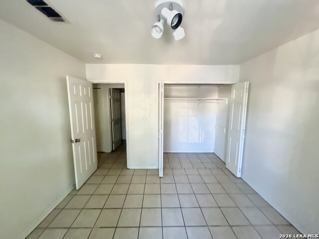 5919 Fairmeade St Property Photo 5