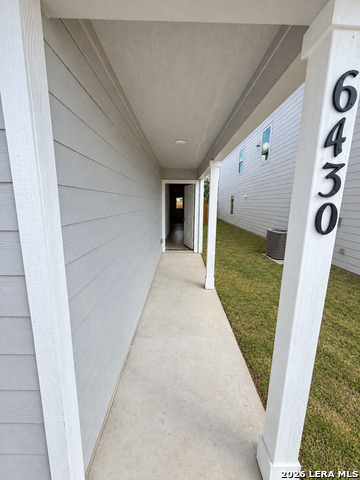 6430 Dali Bnd Property Photo 3