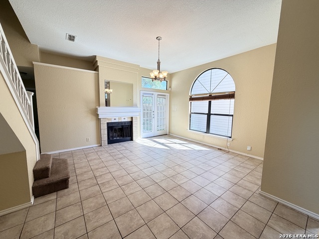10207 Canton Fld Property Photo 3