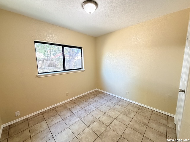 10207 Canton Fld Property Photo 8
