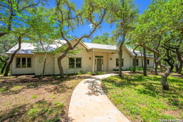 625 State Highway 46 E Property Photo 2
