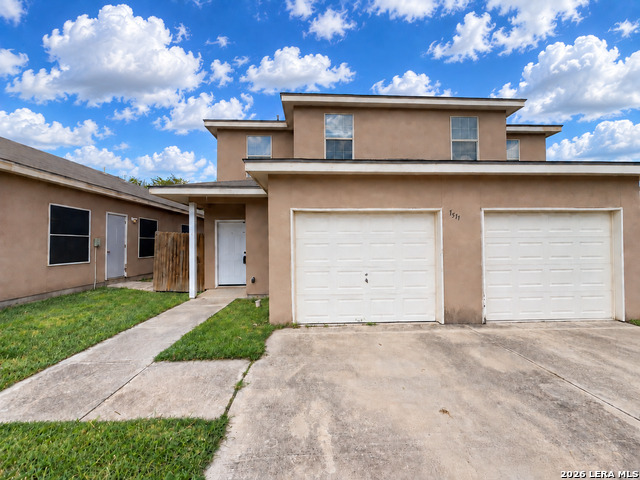 7571 Foss Meadows Property Photo 1