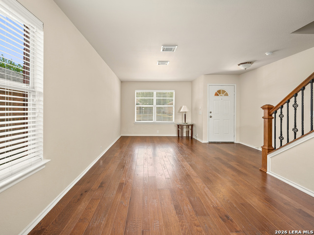 6607 Chasethorn Dr Property Photo 4