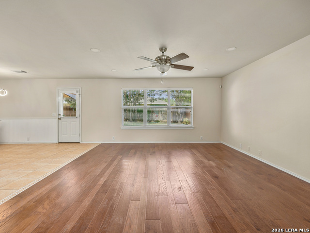 6607 Chasethorn Dr Property Photo 5