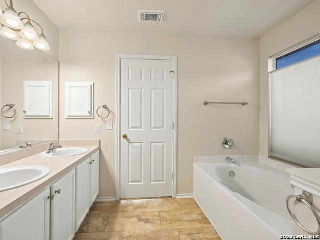 6607 Chasethorn Dr Property Photo 18