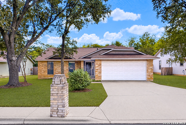 9806 Broad Forest St Property Photo 1