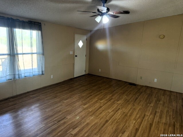160 County Road 733 Property Photo 5