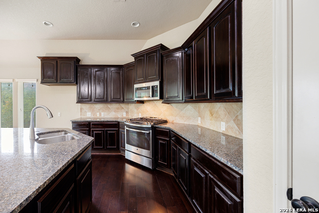 518 Lucrezia Property Photo 15