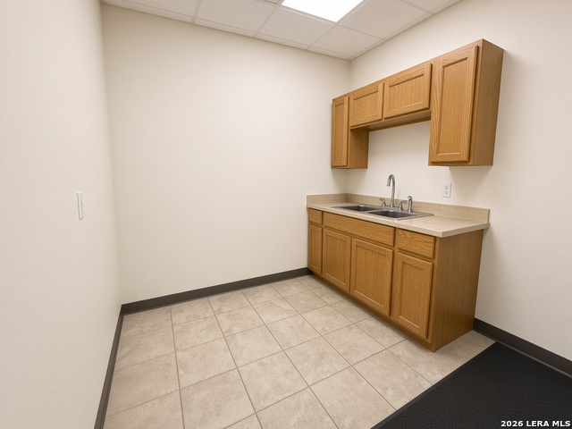 1109 Ferry Property Photo 7