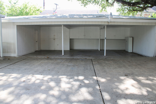 331 E Rosewood Property Photo 30