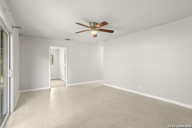 4135 Hickory Sun Property Photo 4