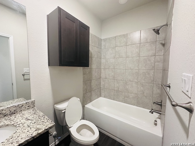 9224 Canyon Bnd Property Photo 6