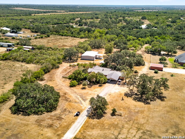 2124 Us Highway 90 W Property Photo 2