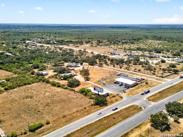 2124 Us Highway 90 W Property Photo 6