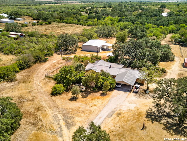 2124 Us Highway 90 W Property Photo 7