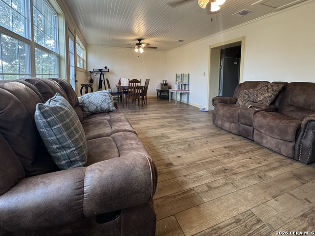 2124 Us Highway 90 W Property Photo 12