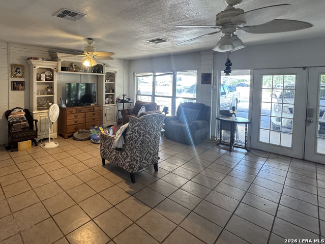 2124 Us Highway 90 W Property Photo 14