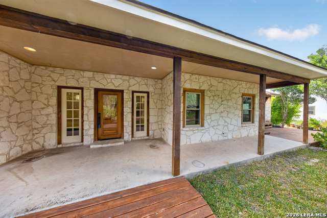 17840 Helotes Springs Rd Property Photo 11