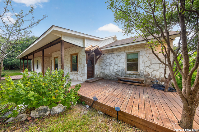 17840 Helotes Springs Rd Property Photo 12