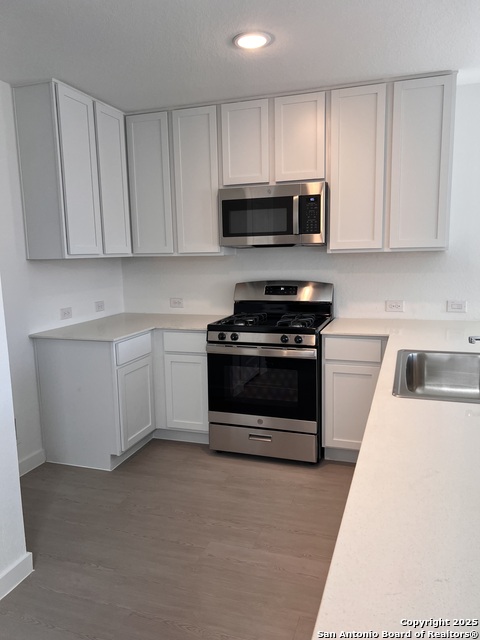 7654 Barcelo Property Photo 5