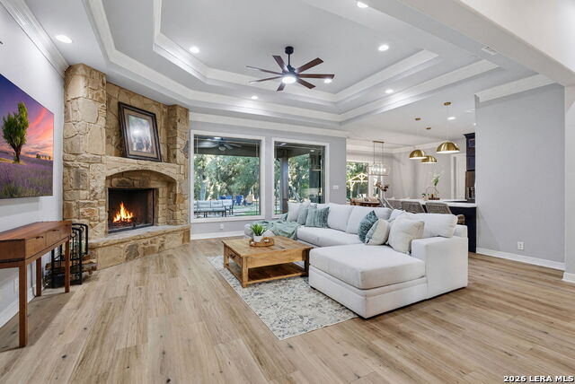 560 Saxet Trl Property Photo 7